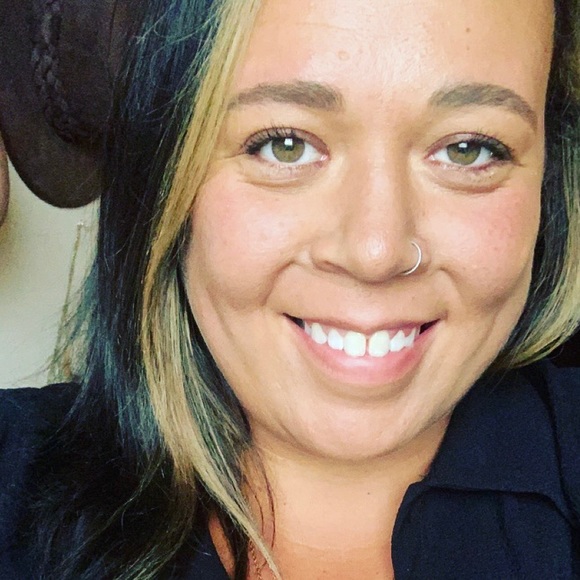 Meet your Posher, Mary - Picture 1 of 1